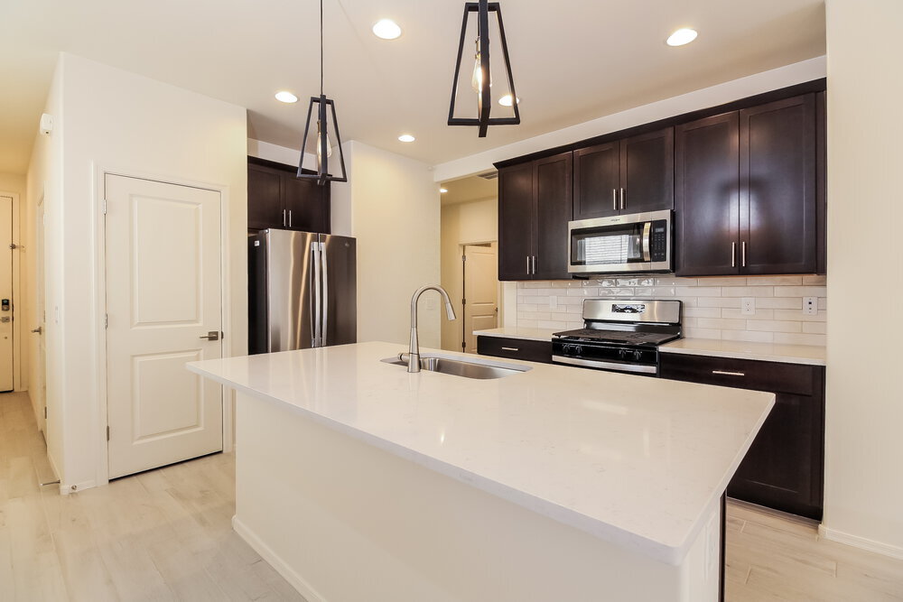Building Photo - 11857 W Charismatic Dr