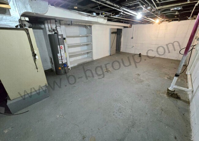 Building Photo - 3502 67th St