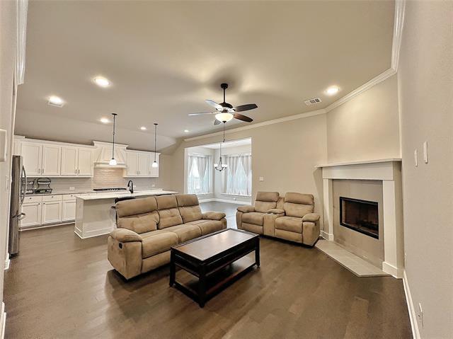 Building Photo - 1904 Shaila Dr