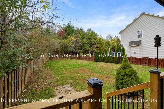 Building Photo - 8 Secrest Dr