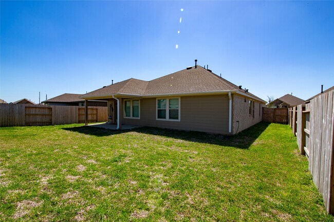 Building Photo - 7522 Greenbriar Cayon Ln