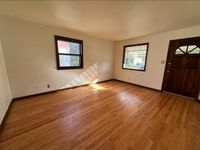 Building Photo - 3332 S Springfield Ave