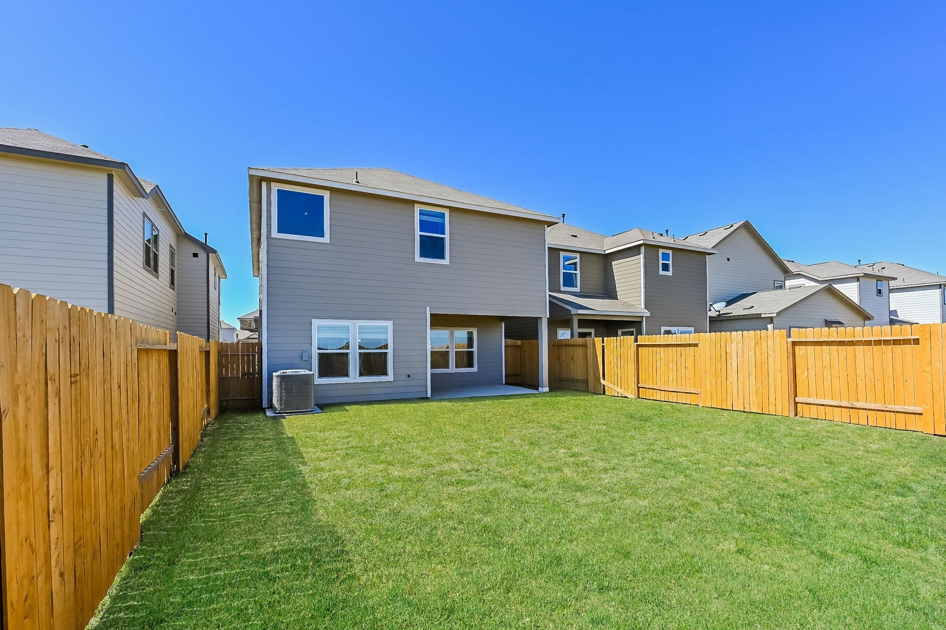 Building Photo - 7914 Cypress Country Dr