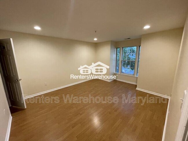 Building Photo - 1004 Jessicas Ct