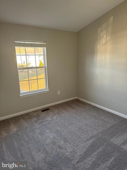 Building Photo - 113 Pinecove Ct