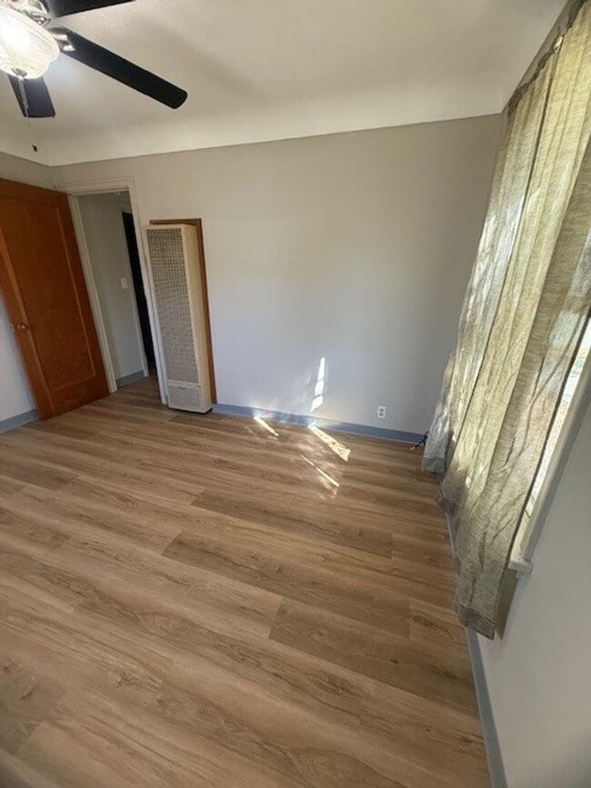 Building Photo - Malbec 4-Plex