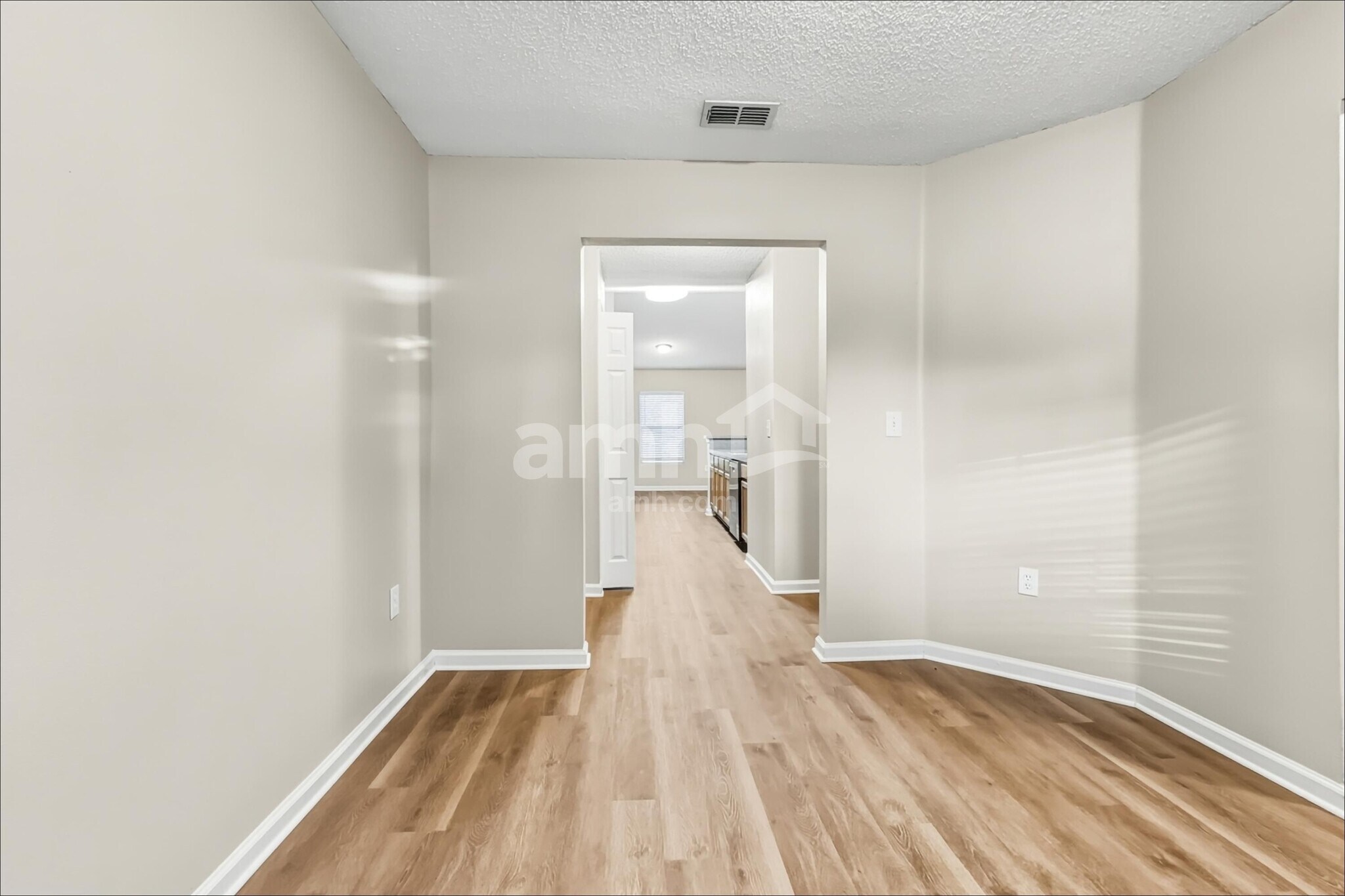 Building Photo - 2842 Taylor Hill Dr