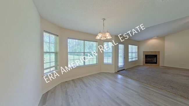 Building Photo - 6648 Longview St