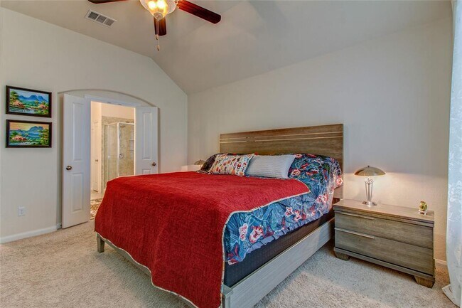 Building Photo - 117 Star Jasmine Cove