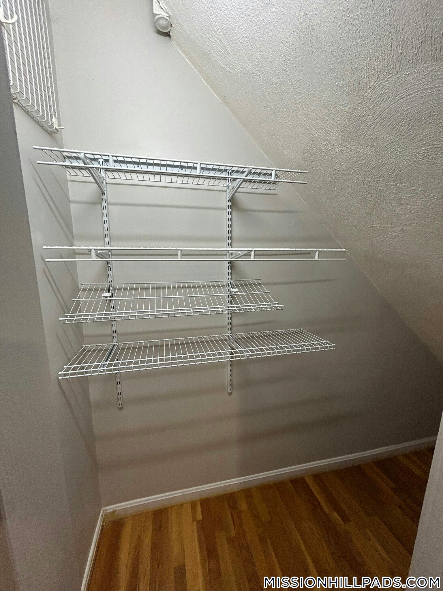 Building Photo - 120 Highland St