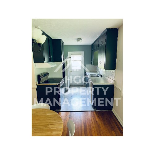 Building Photo - 507 Greenway Dr