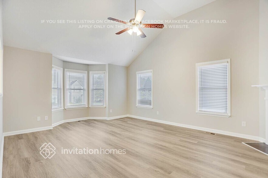 Building Photo - 1520 Jade Cove Dr