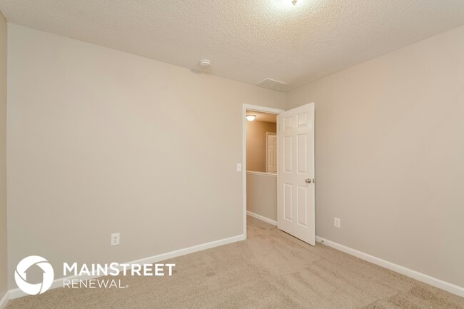 Building Photo - 4102 Lady Slipper Ln