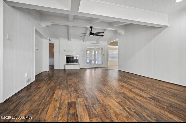 Building Photo - 4221 53rd St