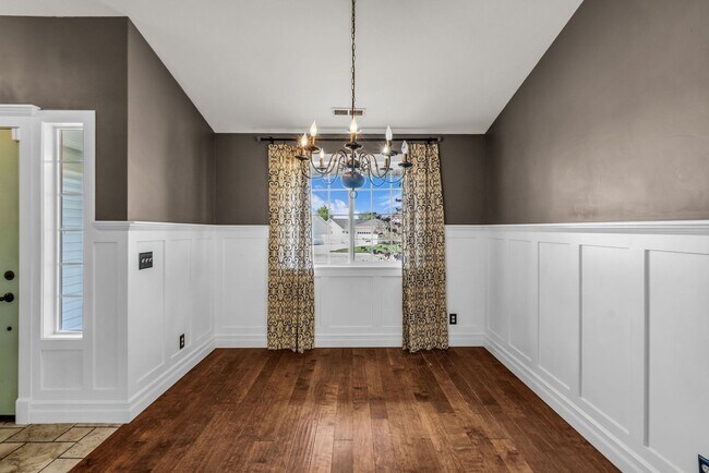 Building Photo - Charming Kaysville Home in Quiet Cul-de-Sac Near Trails