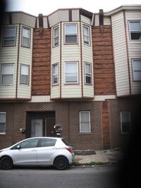 Building Photo - 218 N 54th St