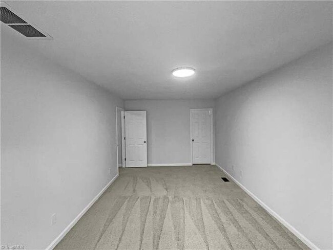 Building Photo - 5712 Landerwood Dr