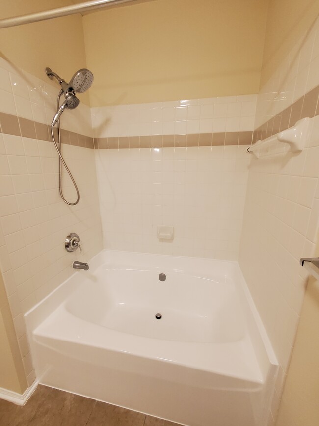 Building Photo - 3021 Nicosh Cir