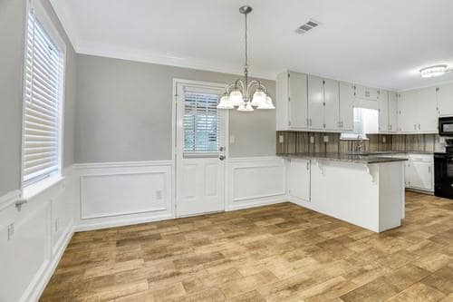 Building Photo - 4358 Bridle Path Ct