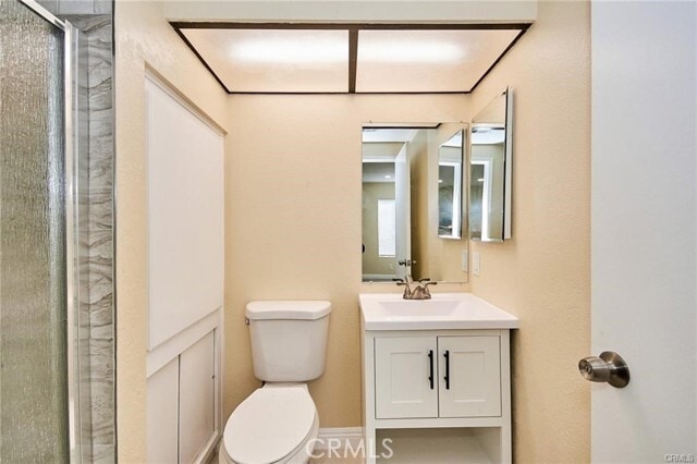 Building Photo - 22729 Lakeway Dr