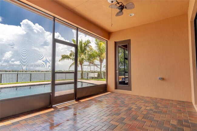 Building Photo - 8680 Watercrest Cir W