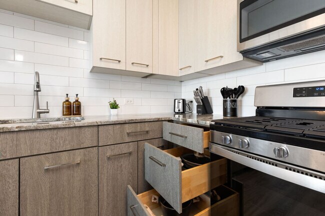 Building Photo - 28294 Ferry Rd