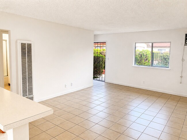 Building Photo - 3411 W Orange Ave