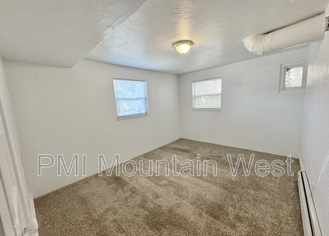 Building Photo - 532 S 1100 E