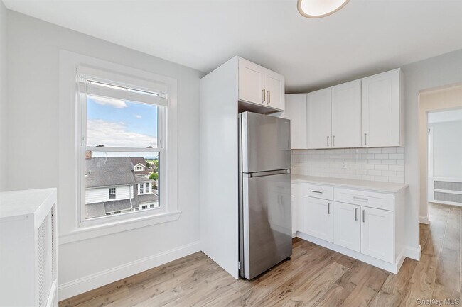 Building Photo - 69 Prospect St