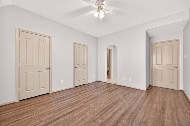 Building Photo - 3427 Lakeridge Canyon Dr