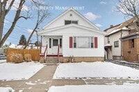 Building Photo - 2 Rowland Ave