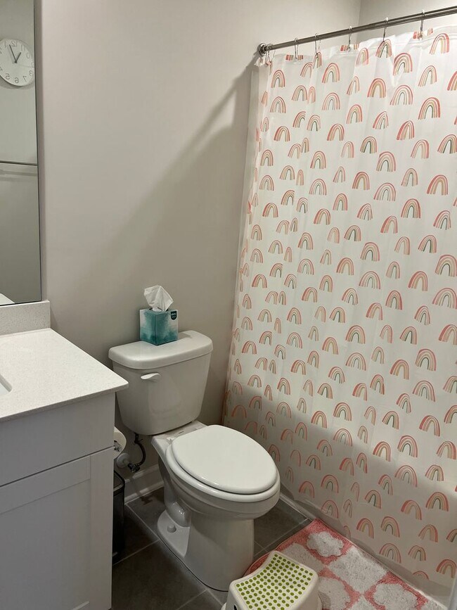 Building Photo - BEAUTIFUL 4 bedroom / 3 bath home located off Water Tower Road!