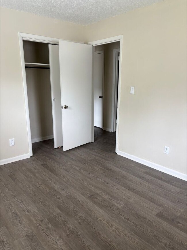 Building Photo - New For Rent!