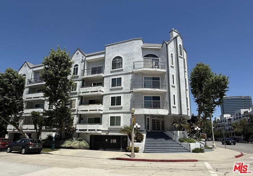 Primary Photo - 4401 Sepulveda Blvd