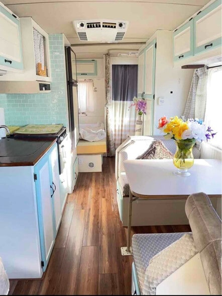 Building Photo - 3133 Homestead Rd