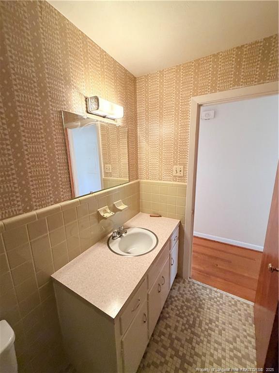 Building Photo - 601 Helen St