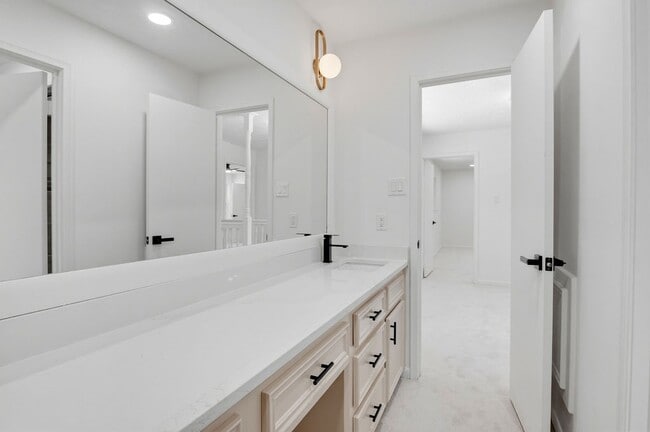 Building Photo - 17807 Asphodel Ln