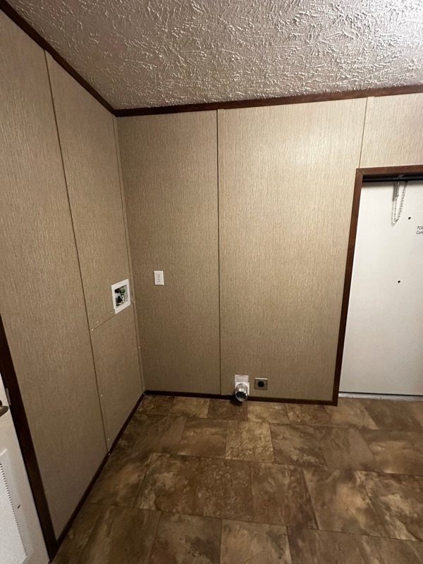 Building Photo - 33230 Walker North Rd