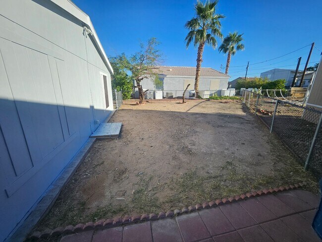 Building Photo - Newly Remolded 3 Bedroom Manufactured Home...
