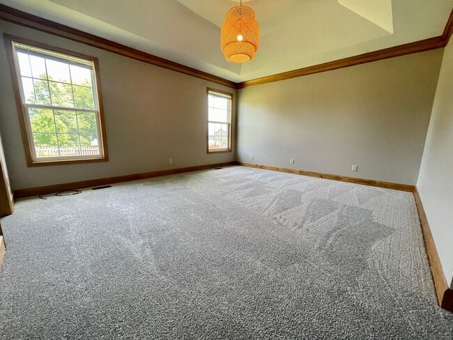 Building Photo - 2302 Shenandoah Dr