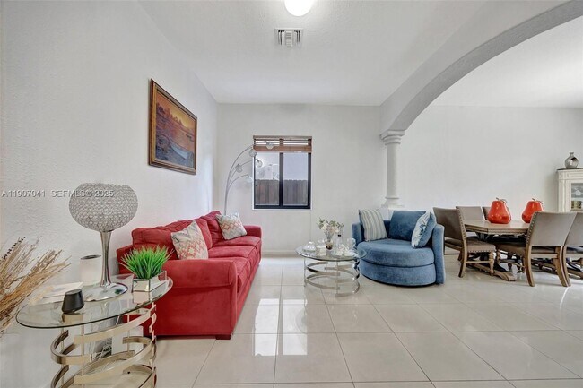 Building Photo - 10420 SW 229th Ln