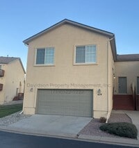 Building Photo - Spacious 3 Bedroom Condo in Southeast Colorado Springs