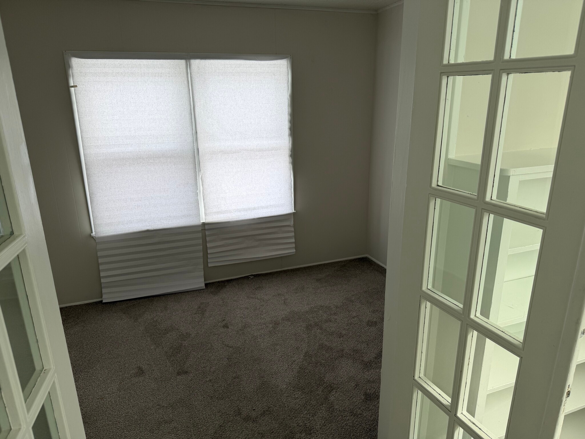 Building Photo - 3224 Irving Ave S