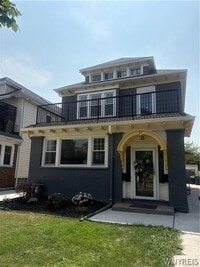 Building Photo - 17 Tacoma Ave
