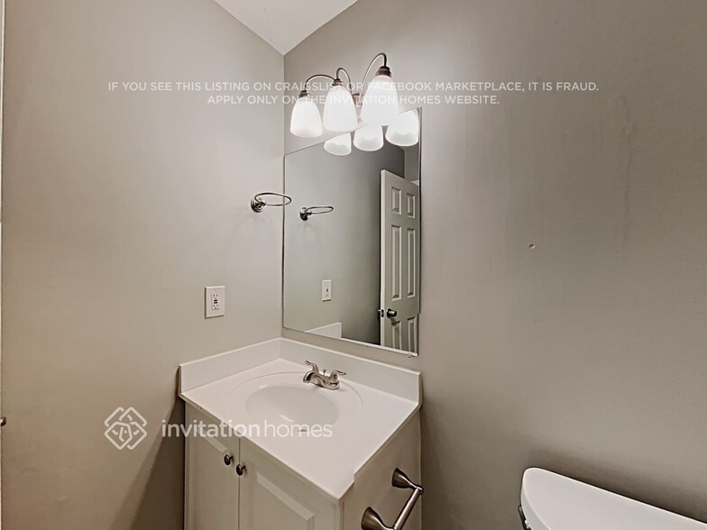 Building Photo - 1451 Riverline Way