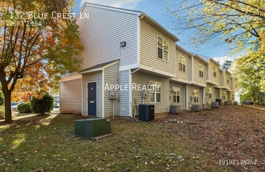 Building Photo - 132 Blue Crest Ln