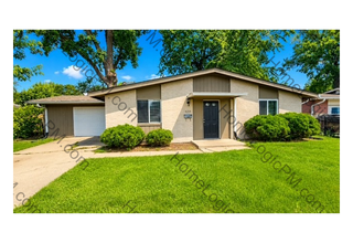 Building Photo - WEST SIDE 3 BEDROOM/ 1.5 BATH HOME AVAILABLE NOW!