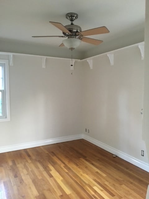 Building Photo - 5729 Bertrand Ave