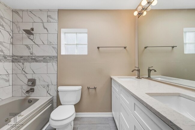 Building Photo - 1320 S Federal St