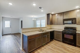 Building Photo - 14701 Homeward Ct